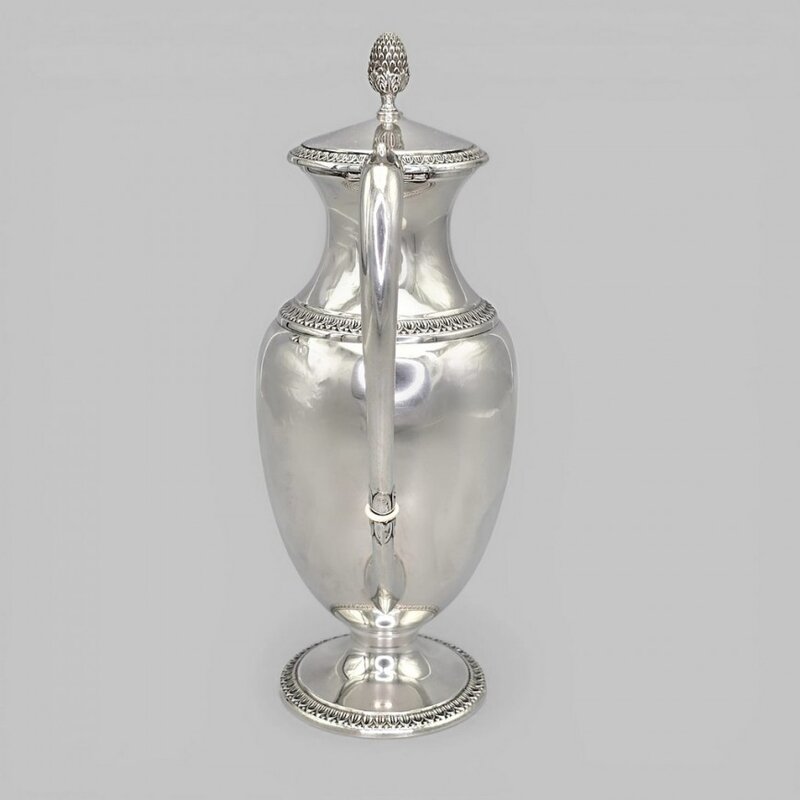 Ceainic din argint in maniera Impero | atelier Cesa 1882 - cca. 1950